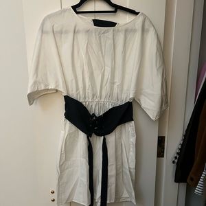 Zara white dress with black belt